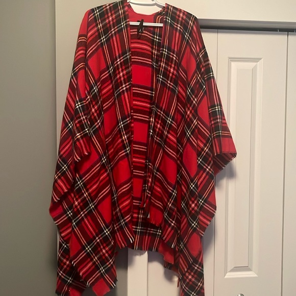 Tartan print shawl - Picture 1 of 3